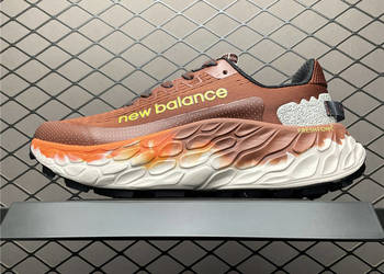 Buty spotowe NEW BALANCE MTMORAR 3 rozmiar 40-46