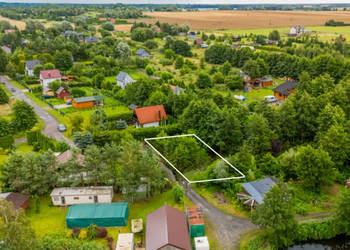 Obniżka ceny 45.000 zł Działka w ciszy i zielonej okolicy nad morzem