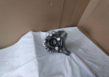 LAND ROVER DISCOVERY 4  L550 ZWROTNICA PIASTA LEWY TYŁ OEM