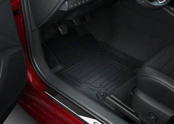 TOYOTA Corolla Oryginalne dywaniki gumowe komplet PW210-02008 OE