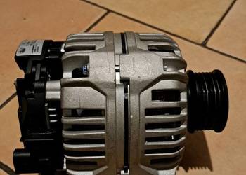 Alternator HELA 8EL 011 710-311 nowy
