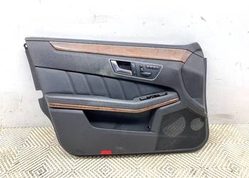 BOCZEK DRZWI LEWY PRZÓD MERCEDES W212 Sedan/Limuzyna 09-16 TAPICERKA