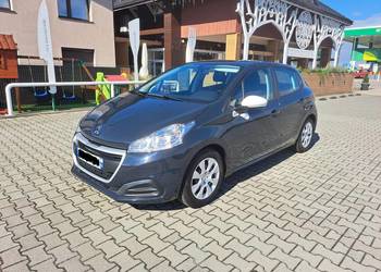 Peugeot 208 benzyna, 2019r, 84200km. klima, serwis, rozrząd