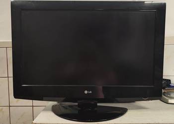 Telewizor LCD LG 32" w pełni sprawny TANIO!