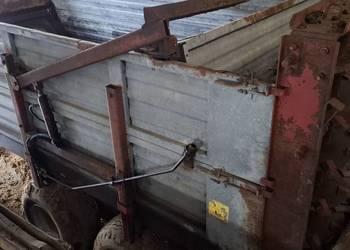 Rozrzutnik obornika-rorzutnik