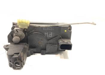 ZAMEK DRZWI PRAWY TYŁ OPEL ZAFIRA B Hatchback 13210739 05-19