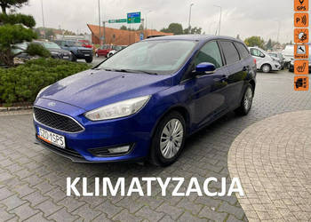 Ford Focus podgrz. kier + fotele, PDC, multifunkcja, benzynka, manual, lif…