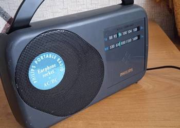 Oryginalne radio tranzystorowe Philips z 1987 r.
