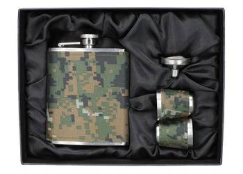 Zestaw Upominkowy Piersiówka z Dwoma Kieliszkami Obszyta Skórą na Prezent