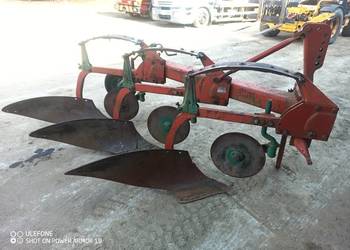 Plug Kverneland 3 skiby na resorze zabezpieczenie non stop overum hydraulik