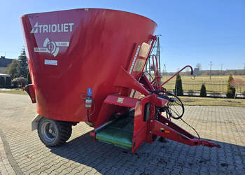 Wóz paszowy TRIOLIET SOLOMIX 1-1400 VLH (14 m3)