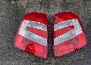 Skoda Fabia 1  lampa tylna  Lewa  Prawa