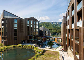 USTROŃ, obok wyciągu na Czantorię, Pokoje i Apartamenty