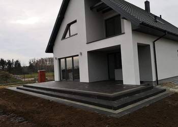 Kostka brukowa.  Schody Tarasy Podjazdy.  Układanie kostki brukowej