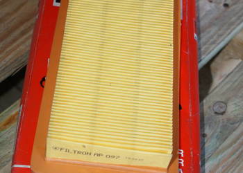 Filtr powietrza FIAT UNO 1.3D 06.83-03.92 AP 097
