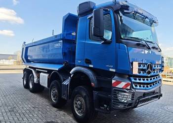 Wywrotka 8x8 Mercedes 4142