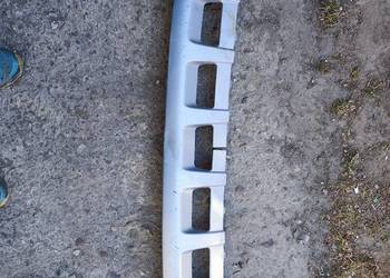 Dokładka przedniego zderzaka Ford Kuga