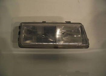 Seat Toledo. Reflektor prawy.
