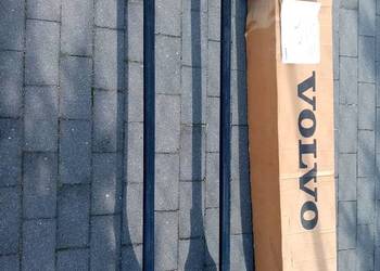 Belki dachowe, poprzeczki, bagaznik Volvo 850, s70, V70 oryginalne. Belki dachowe, poprzeczki, bagaznik Volvo 850, s70, V70 oryginalne.