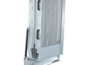 Rampa załadowcza do busa najazd platforma winda dla osób niepołnosprawnych