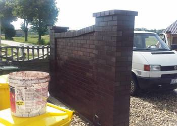 Murowanie z kamienia, klinkieru i cegły