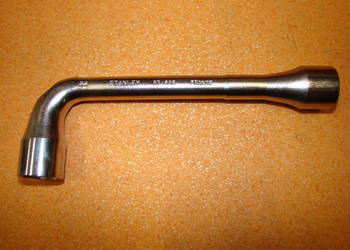Klucz fajkowy przebity 6/12 STANLEY M  22 Ref. 1-87-602