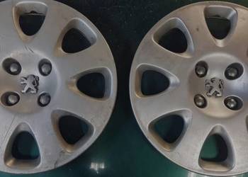 Kołpaki 2 oryginalne Pegout R15