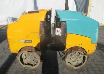 Walec okołkowany do wykopów Ammann ARR 1575