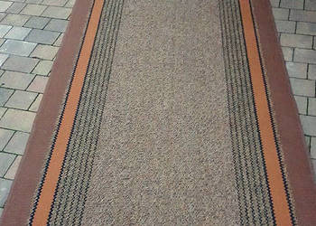 Dywan, chodnik szerokości 130cm, 35 metrów długości