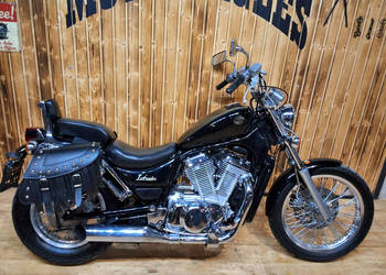 Suzuki Intruder Piekny motocykl po regulacjach, stan bdb 750 zadbany