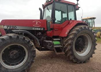 CASE 7220 Magnum