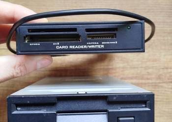 Stacja dyskietek FDD 1,44" czytnik kart do komputera stacjonarnego