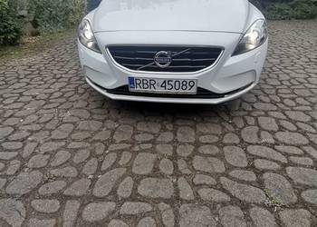 Volvo V40 D2