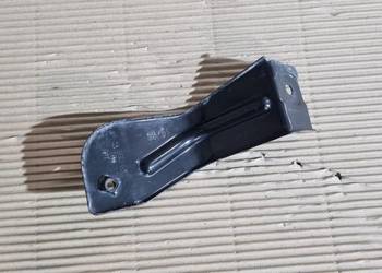 Wspornik uchwyt błotnika przedniego VW 3B0821237A