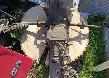 Silnik ze skrzynia biegów fiat 126p