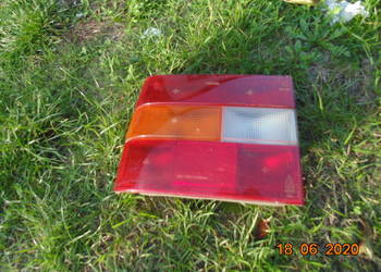 Lampa tylna prawa lub lewa Volvo 850 sedan 91-94