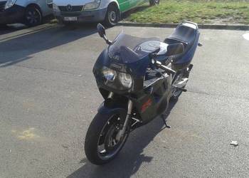 Suzuki gsx gsxr 1100 olejak części