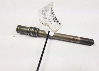 OŚ PRZEDNIA KAWASAKI Z800 OŚ PRZEDNIA KAWASAKI Z800