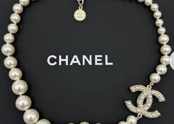 Naszyjnik ze sztucznych pereł Naszyjnik ze sztucznych pereł