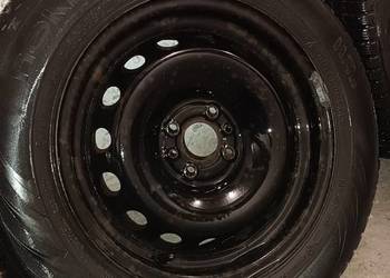 Opony zimowe Nokian 195/65 r15 na felgach stalowych  Alcar KFZ 7835