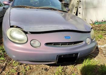 Przedni zderzak Ford Taurus