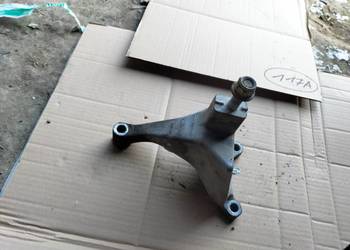 FORD MONDEO MK3  2.0  ŁAPA SKRZYNI BIEGÓW