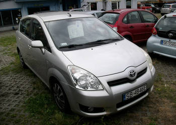 Toyota Corolla Verso 99KW/2231 cm3 III (2004-2009)