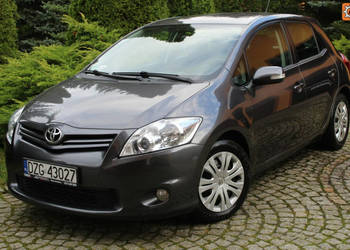 Toyota Auris Benzyna 134 tys km Automat Zarejestrowana I (2006-2012)