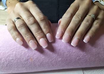 Manicure hybrydowy 80 zł, modelowanie powiekszanie ust