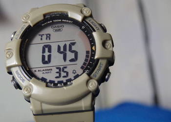 Zegarek Casio AE-1500WH-5AV na gwarancji kolor khaki, multialarm