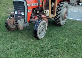 Massey Ferguson 255
