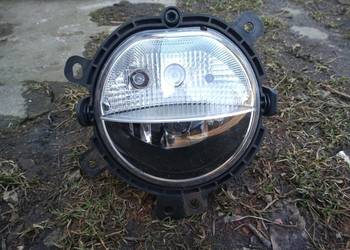 Lampa halogen