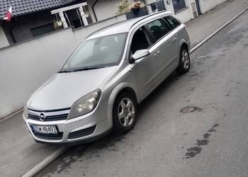 Opel astra H 1.8benzyna,Klima sprawna,niski przebieg