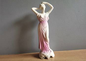Stara figurka porcelanowa Rzymianka porcelana Jan Jezela Katowice PRL